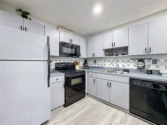 Building Photo - 21027 Voyager Blvd