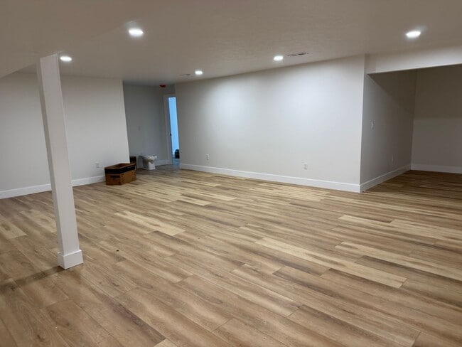 Building Photo - New Construction! West side location. 4br,...