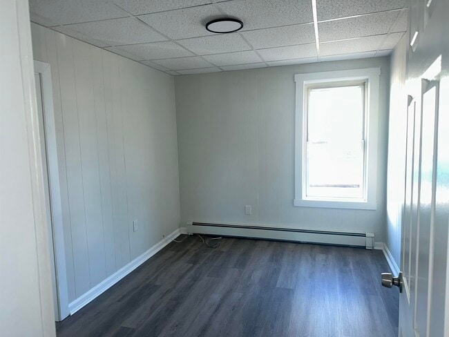 Building Photo - 60 Whitney St