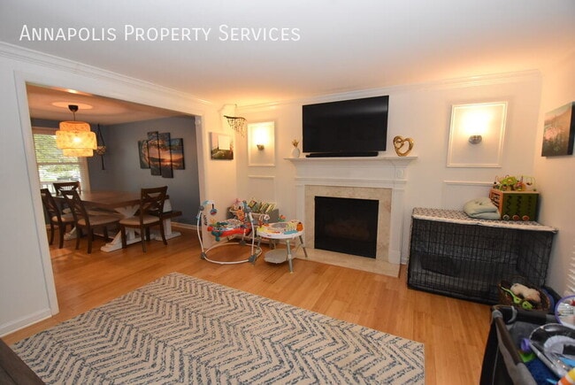Building Photo - 206 Dauntsey Dr