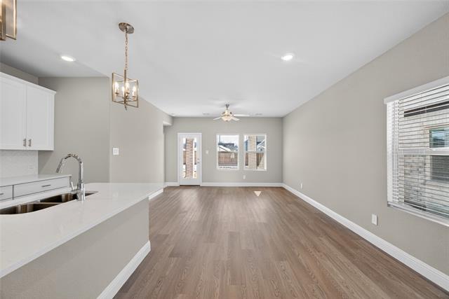 Building Photo - 513 Blanton St