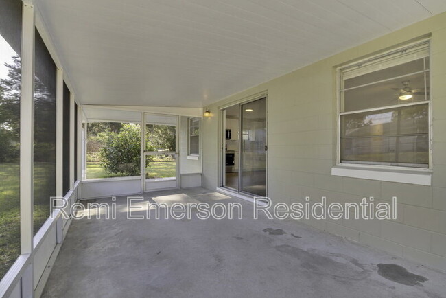 Building Photo - 14025 Southeast 54th Ct.