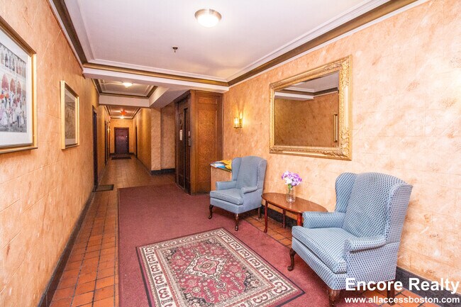 Building Photo - 1945 Commonwealth Ave