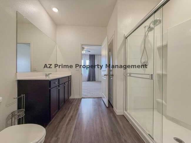 Building Photo - 5815 N 195th Dr