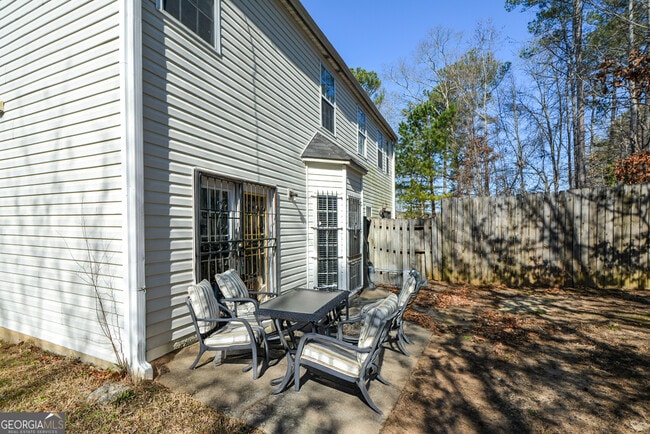 Building Photo - 5460 Hampton Ct