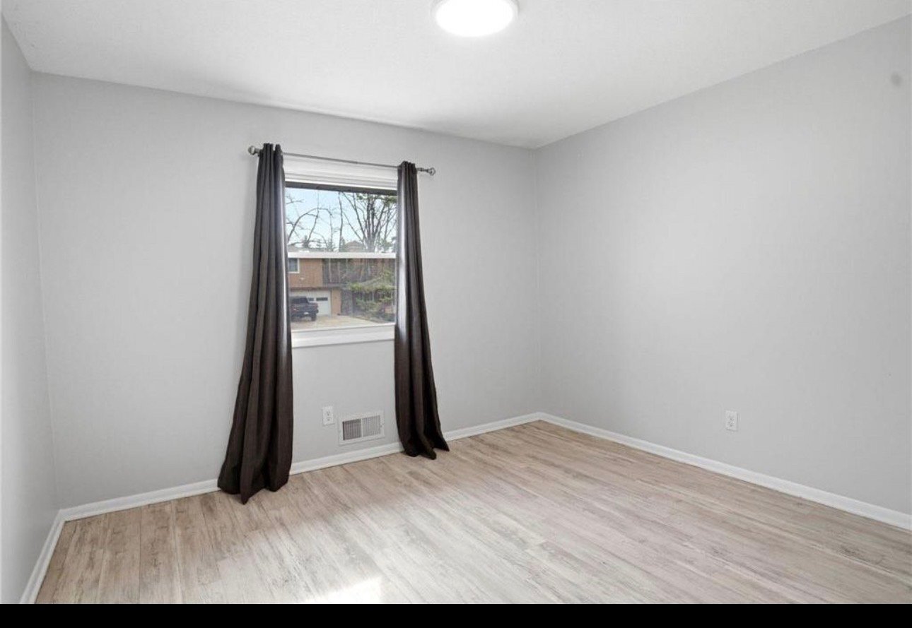 Building Photo - 4628 Johnson St NE