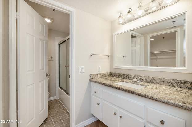 Building Photo - 5837 Oak Bend Ln