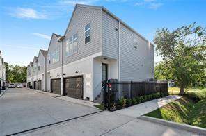 Building Photo - 6037 Cypress St