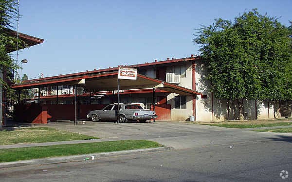 Old Photo - Coral Garden Apartments