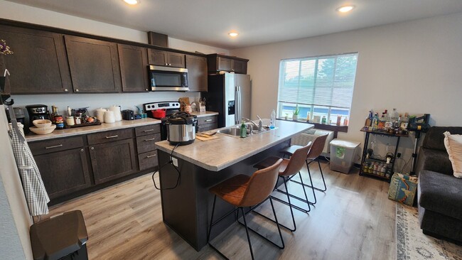 Building Photo - 1st Month's Rent Half Off!! Newly Built 2 ...