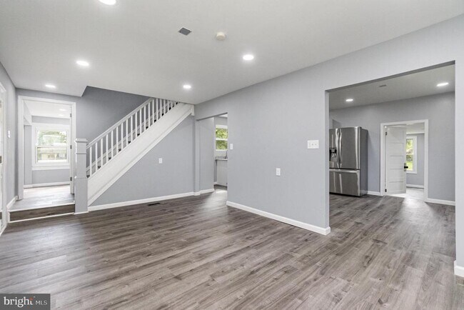 Building Photo - 1320 Conowingo Rd