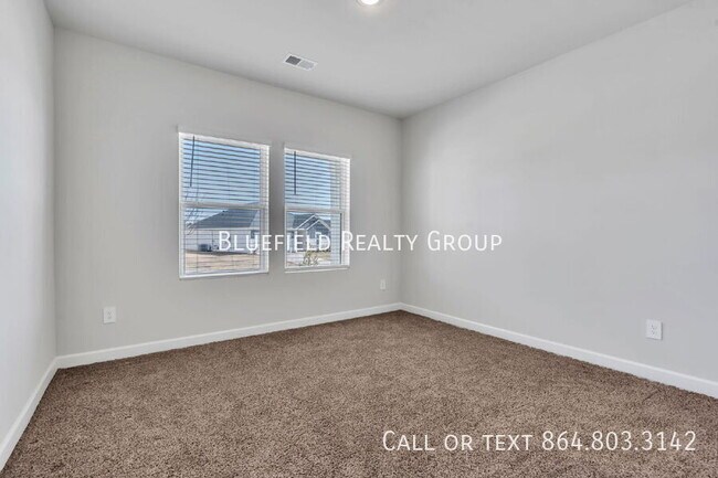 Building Photo - 442 Harben Dr