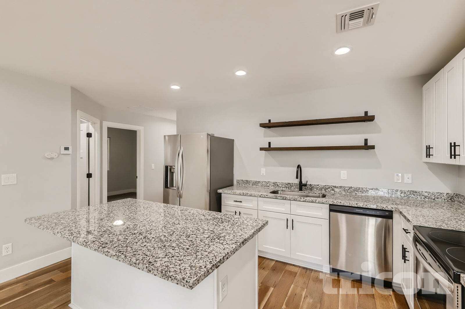 Building Photo - 4665 S 38th Ln