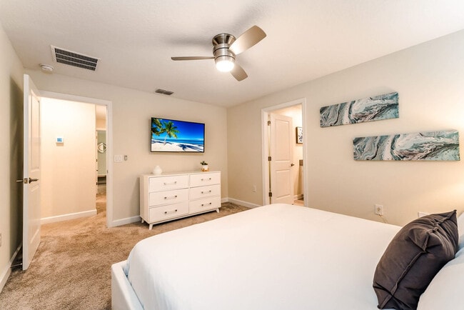 Building Photo - 1264 Challenge Dr