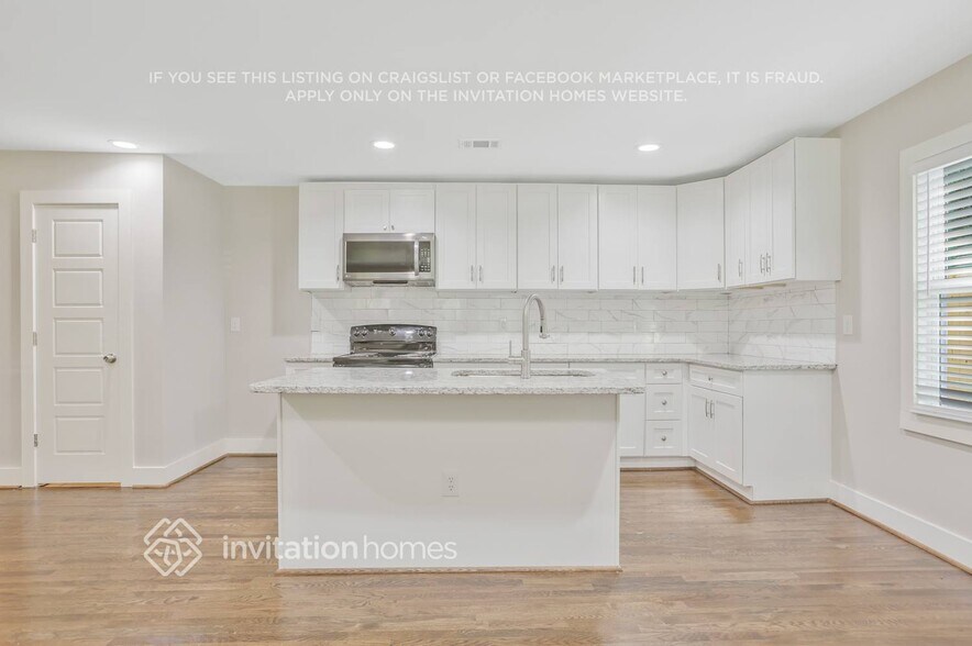 Building Photo - 2731 Oldknow Dr NW