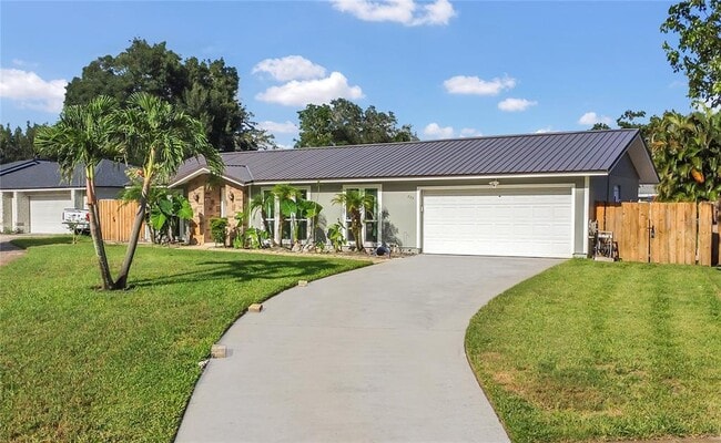 Primary Photo - 733 Coquina Ct