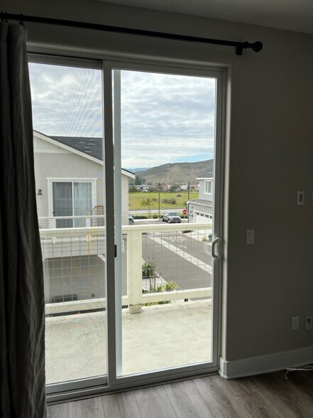 Building Photo - 3812 Hatchery Ln
