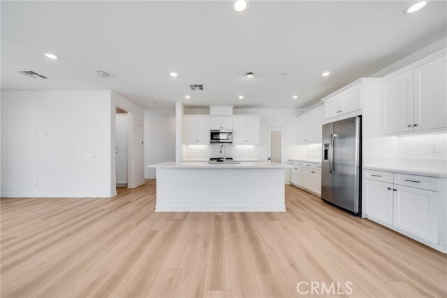 Building Photo - 221 Carmona