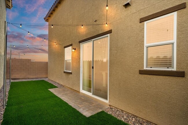 Building Photo - Fabulous Brand NewHome!