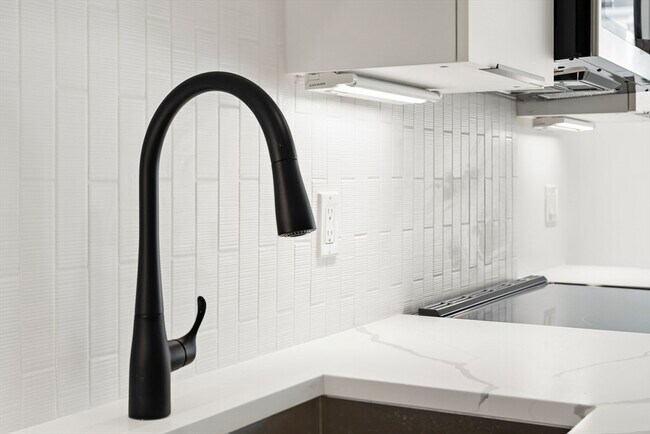 Building Photo - 24-28 Mt Pleasant St