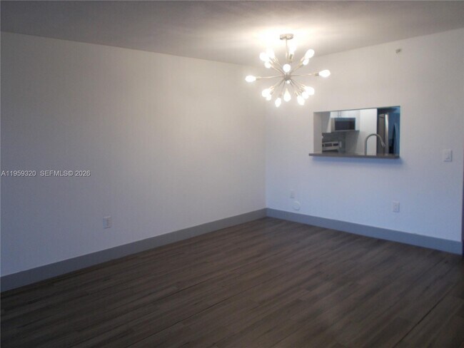 Building Photo - 701 SW 141st Ave