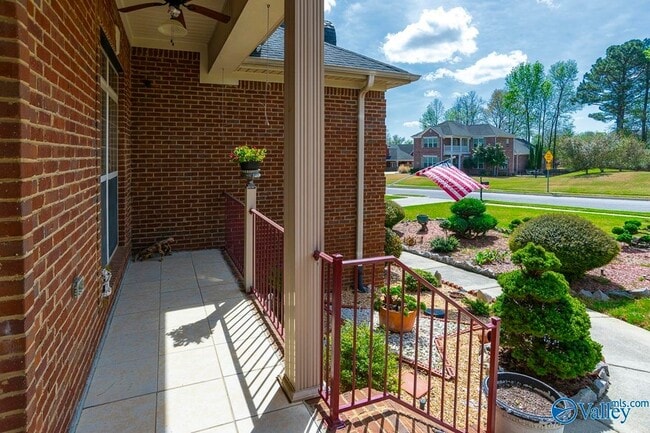 Building Photo - 4409 SE Hampton Ridge Dr
