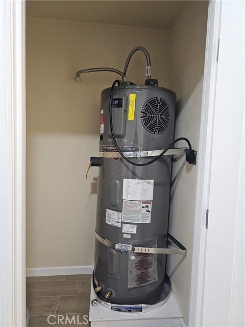 Building Photo - 2641 Valley View Ave