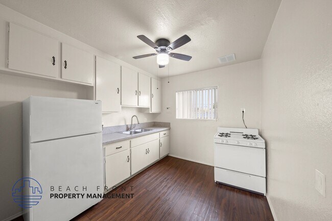 Building Photo - 900 N. Wilmington Blvd.