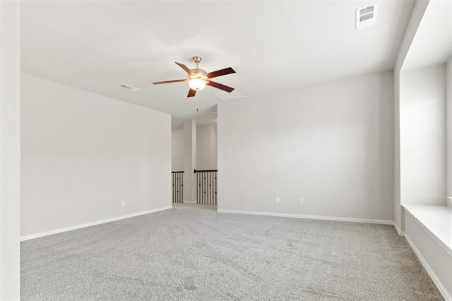 Building Photo - 713 Parkland Dr