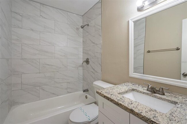 Building Photo - 5624 Balboa Dr