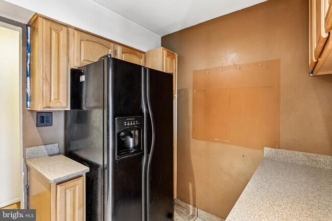 Building Photo - 6005 Majors Ln