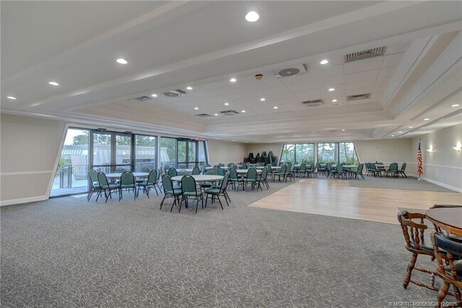 Building Photo - 1800 SE St Lucie Blvd