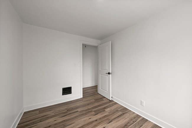 Building Photo - 2671 Whitehead Rd