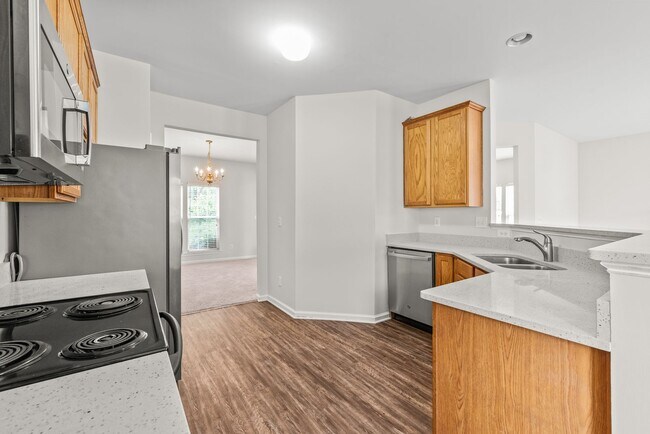 Building Photo - (Coming Soon) 4 Bedroom Home with a Bonus Room in Ballantyne!