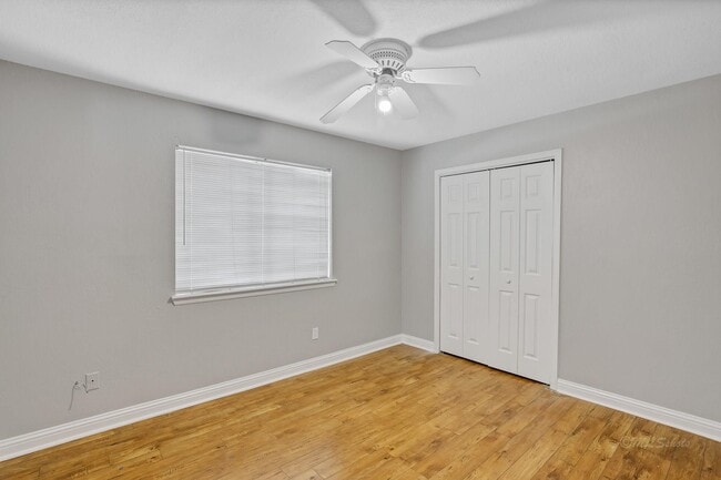 Building Photo - 3215 Keywood Ln