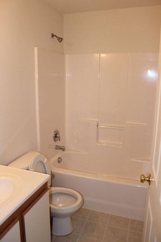 Building Photo - 1912-A/B Tabor Village Dr.