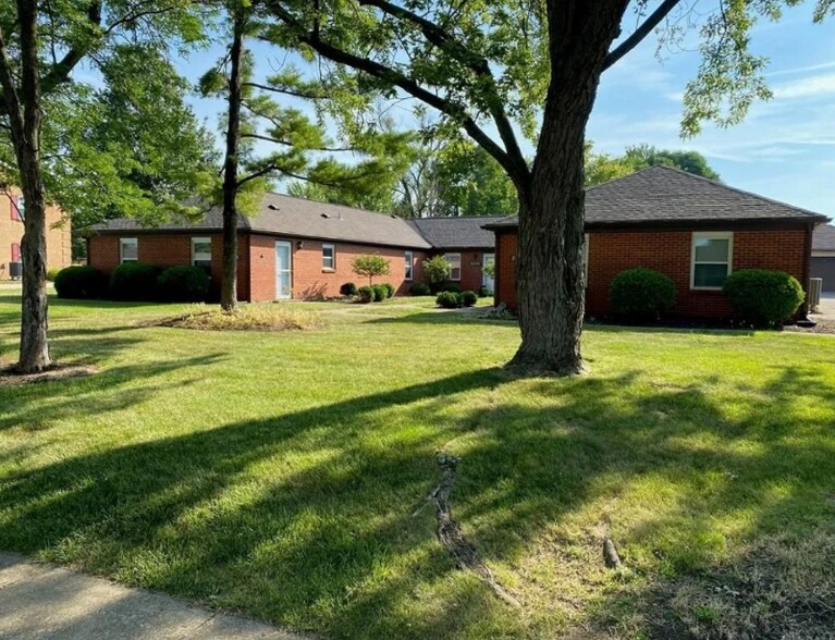 Primary Photo - 8368 Washington Village Dr