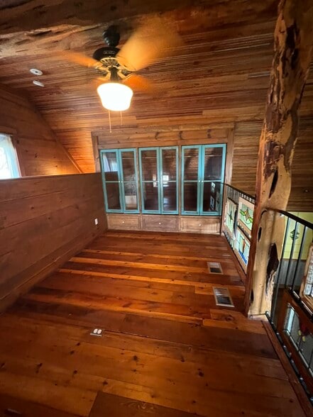 Building Photo - 813 W Bluebonnet Dr