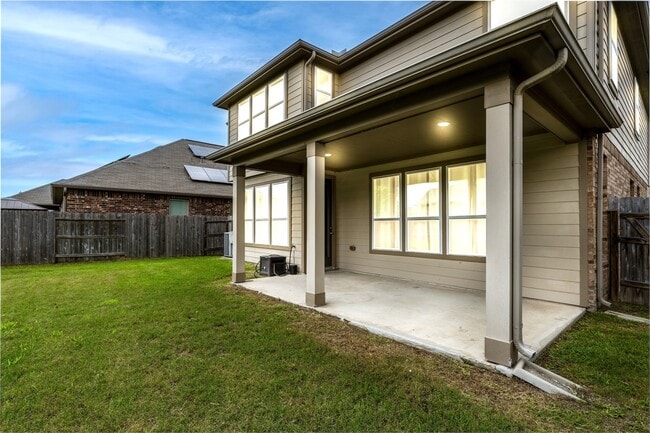 Building Photo - 15623 Hanover Breeze Ln