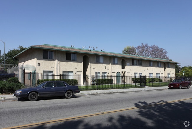 Briggs Apartments - 4055-4075 Briggs St Jurupa Valley CA 92509 ...