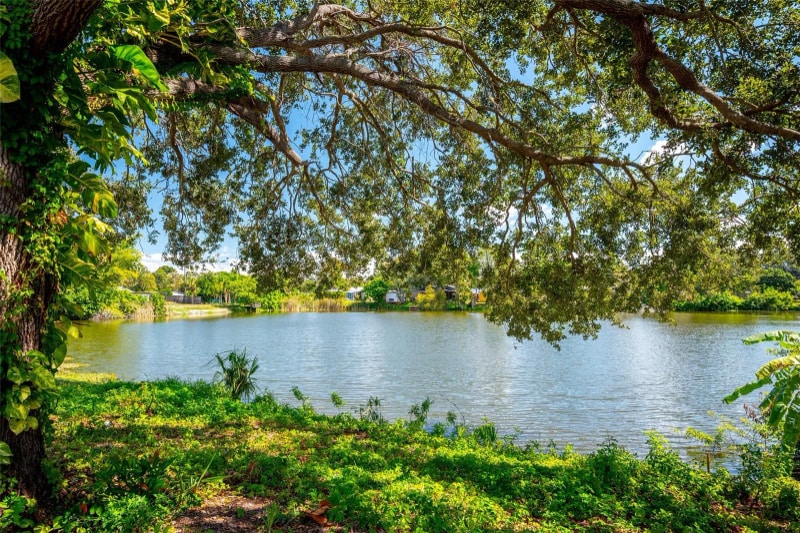 Building Photo - 9049 Orchid Dr