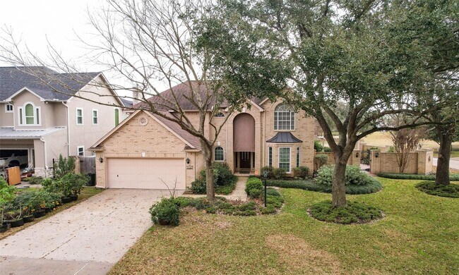 Building Photo - 7502 Holly Ct Estates Dr