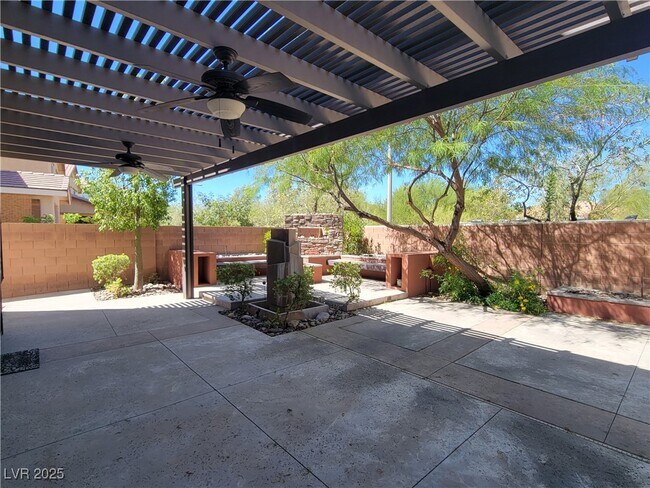 Building Photo - 9032 Cloudy Mountain Pl