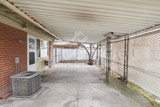 Building Photo - *COMING SOON* Brick Rancher