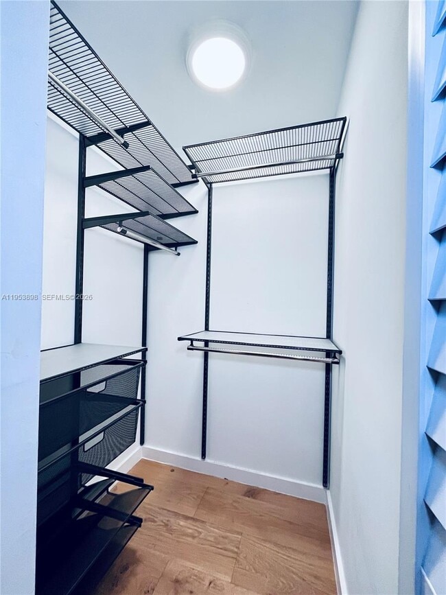 Building Photo - 6855 SW 45th Ln