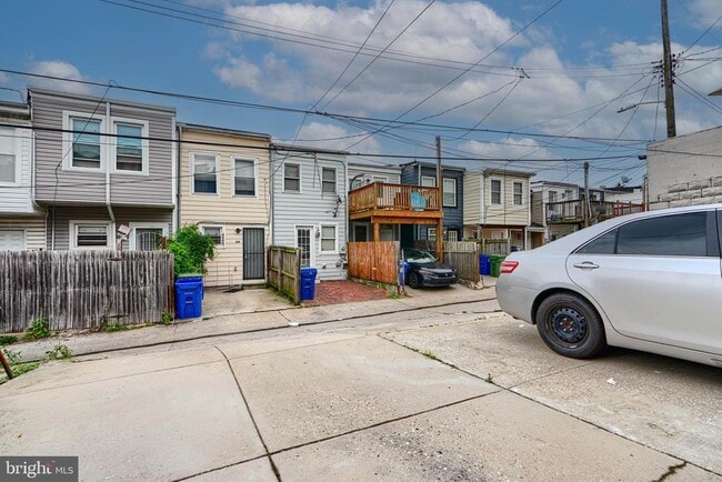 Building Photo - 131 N Patterson Park Ave