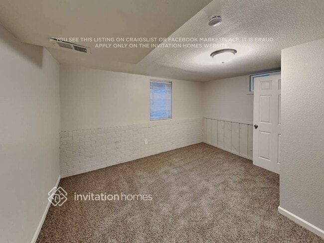 Building Photo - 8467 Eaton St