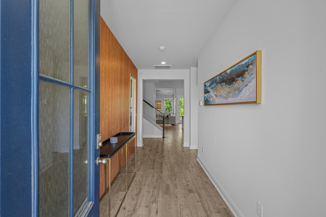 Building Photo - 1168 Baker Crk Lp