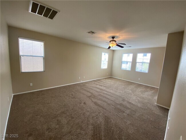 Building Photo - 8425 Orly Ave
