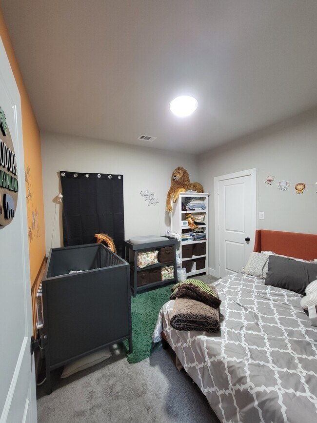Building Photo - 2336 Starks Ave